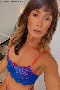  Trav Vivian 366 45 04 341 foto selfie 15